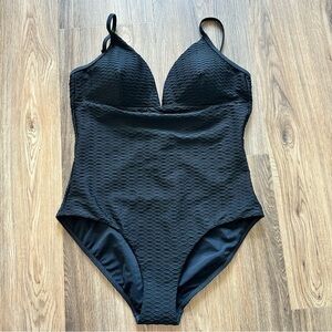 Sea‎ Level Australia Honeycomb Tri One Piece Swimsuit 12 Black Plunge Beach NEW